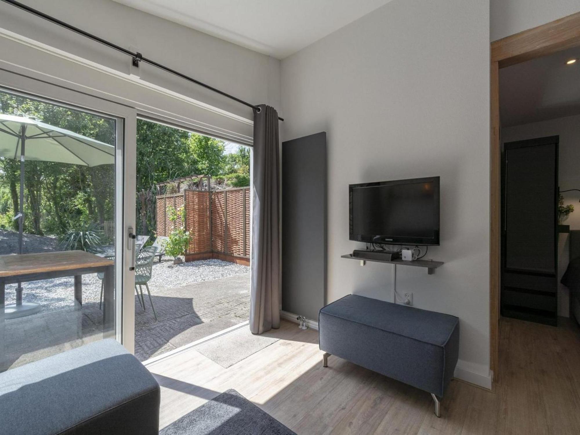 Luxurious Furnished Bungalow With Terrace カラントスウオーフ エクステリア 写真