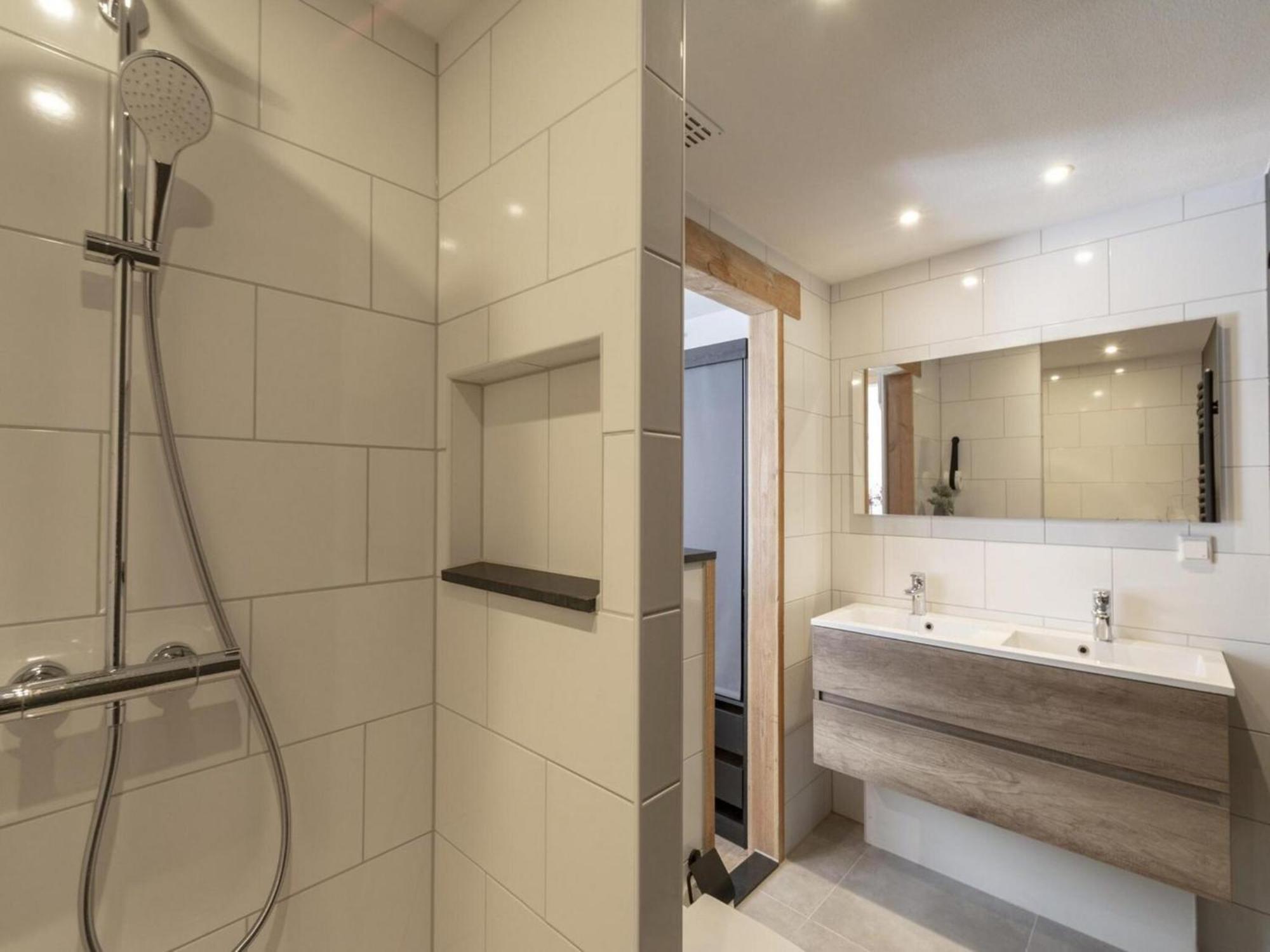 Luxurious Furnished Bungalow With Terrace カラントスウオーフ エクステリア 写真